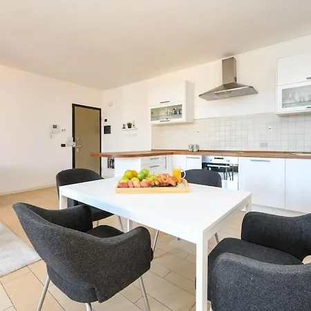 Apartman Alba *